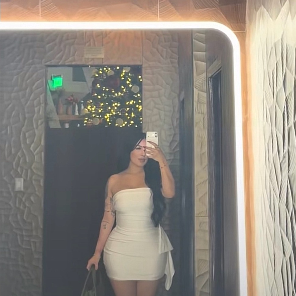Elegant White Strapless Midi Dress